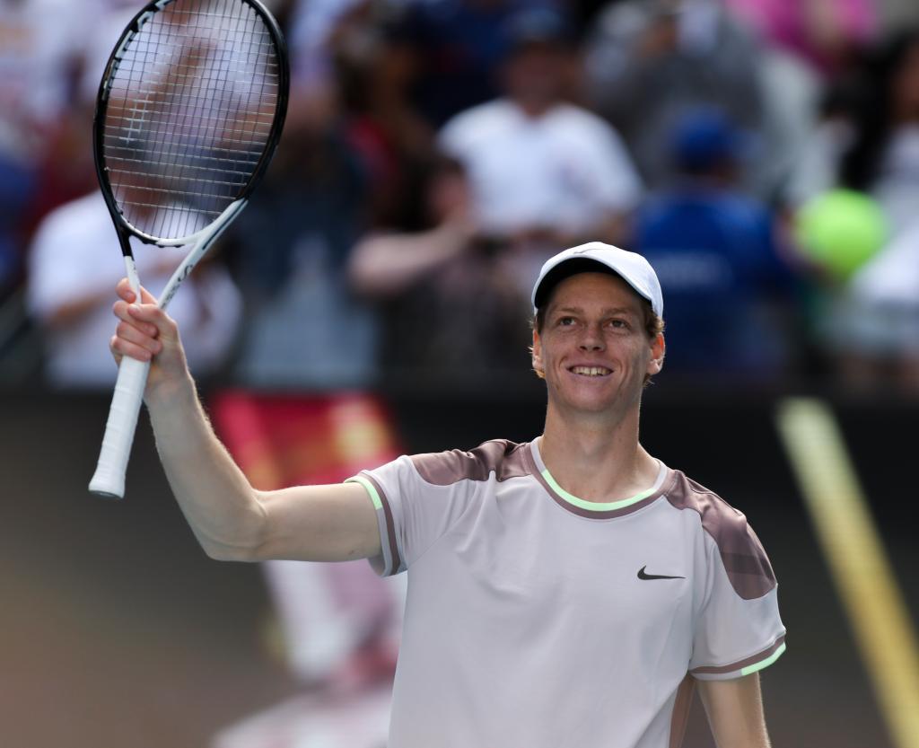 仅展现了他 仅展现了他