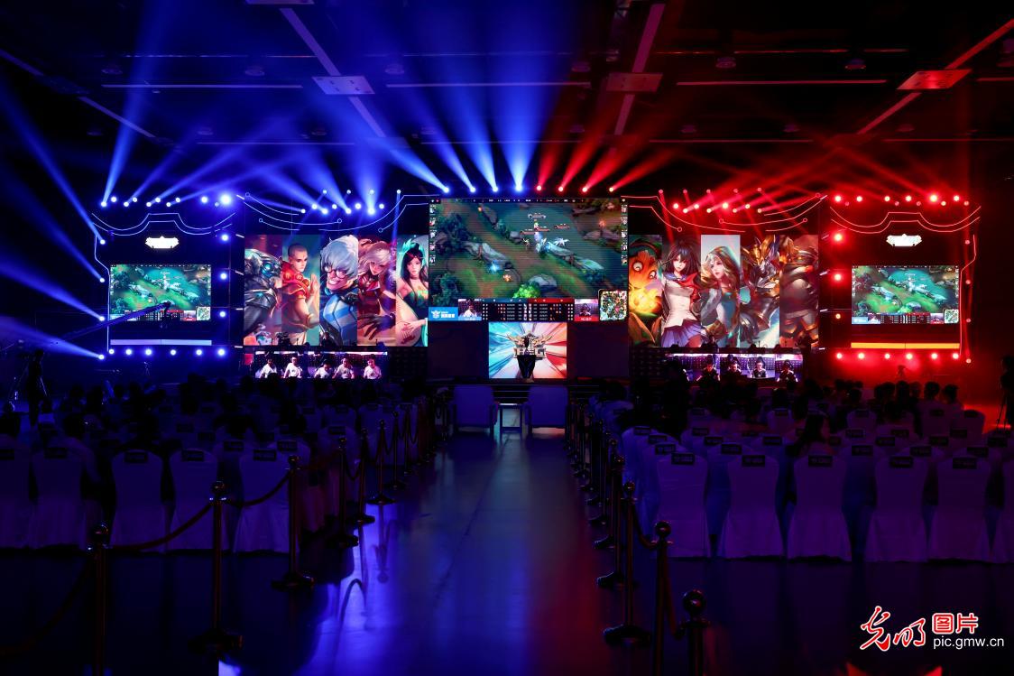 未完成的钩 未完成的钩