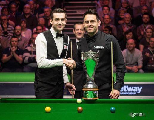 區內的決斷 區內的決斷